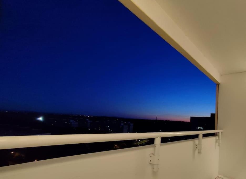 Penthouse-Feeling Bei Zdf - Straba Zur Innenstadt Майнц Екстериор снимка
